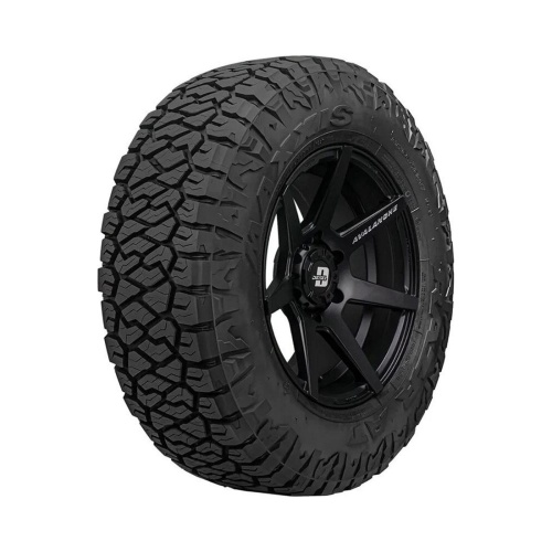 R20 265/50 121/118Q LT Maxxis RAZR AT-811